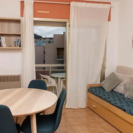 T2 Cabine, 4 Pers, Vue Mer, Parking, A 10m - Fr-1-803-61 Lägenhet Le Lavandou